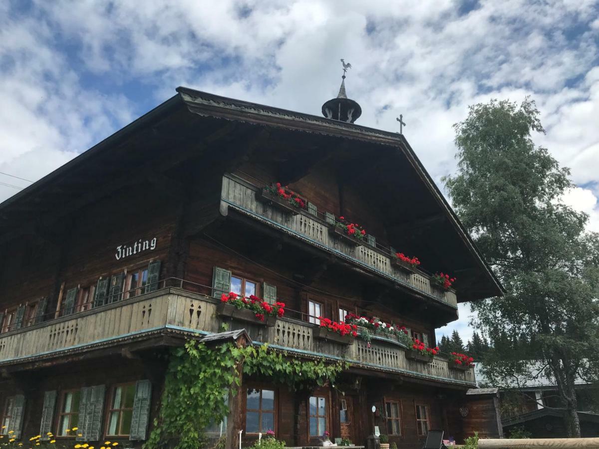 Bergpension Zinting * Brixen im Thale